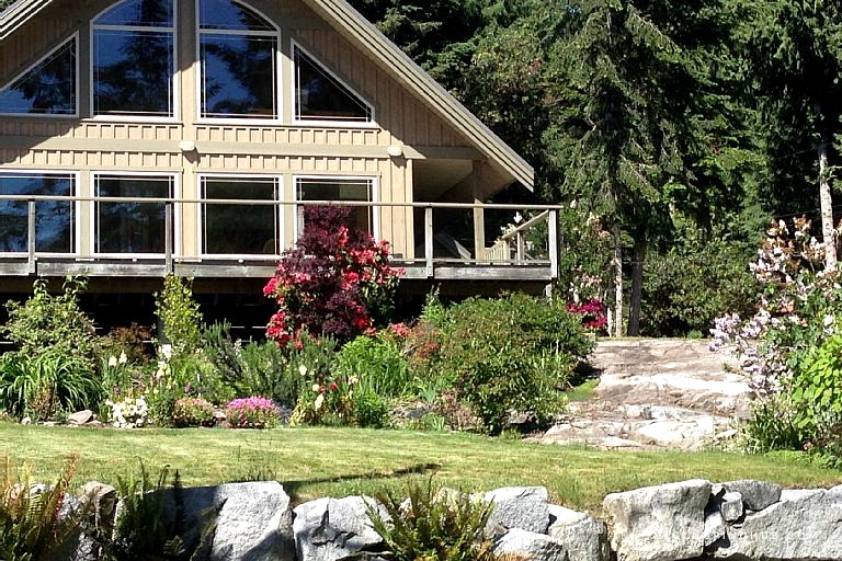 Beach Cottage Rental on Sunshine Coast