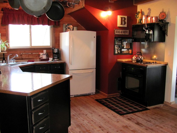 Cabins (Whitefish, Montana, United States)