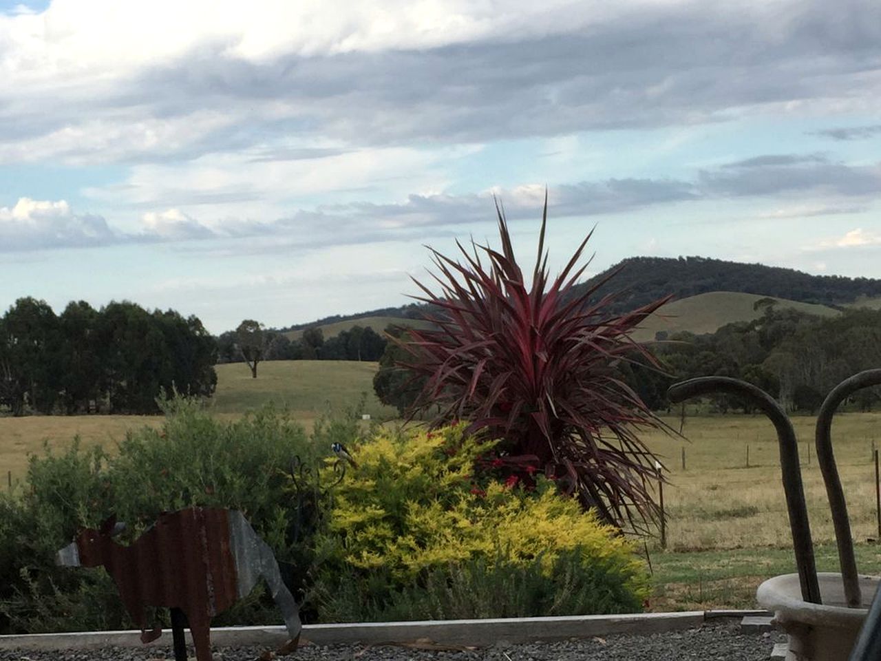 Spacious Barn for a Countryside Group Holiday near Mount Buffalo National Park in Victoria