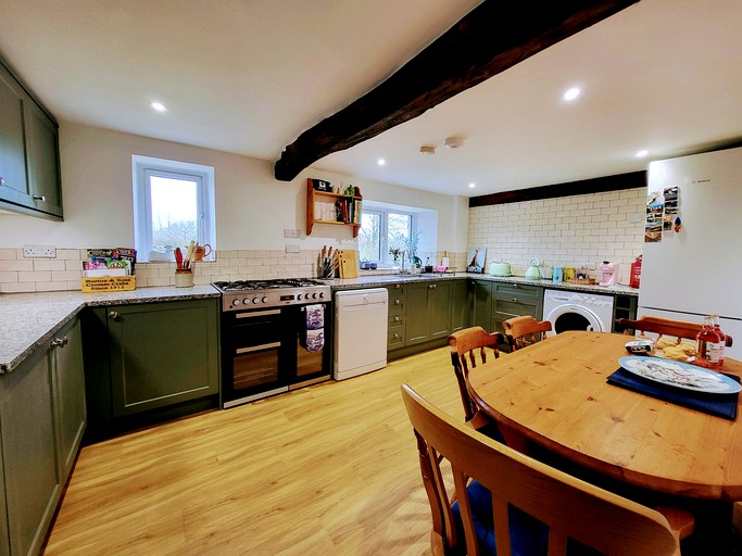 Cottages (United Kingdom, Umberleigh, England)