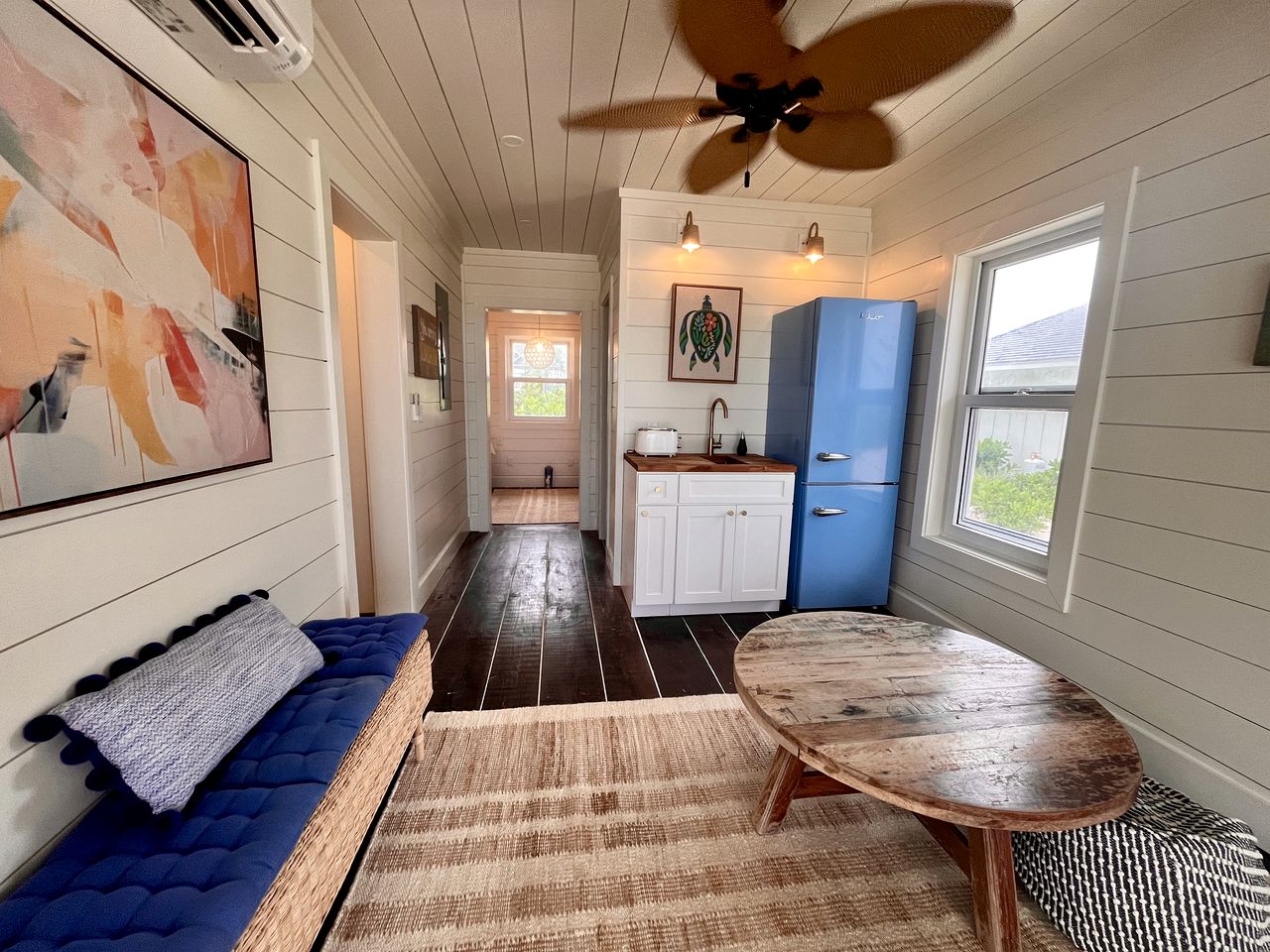 Incredible Beach House with Beach Access and Fantastic Sights in Governor's Harbour, North Eleuthera