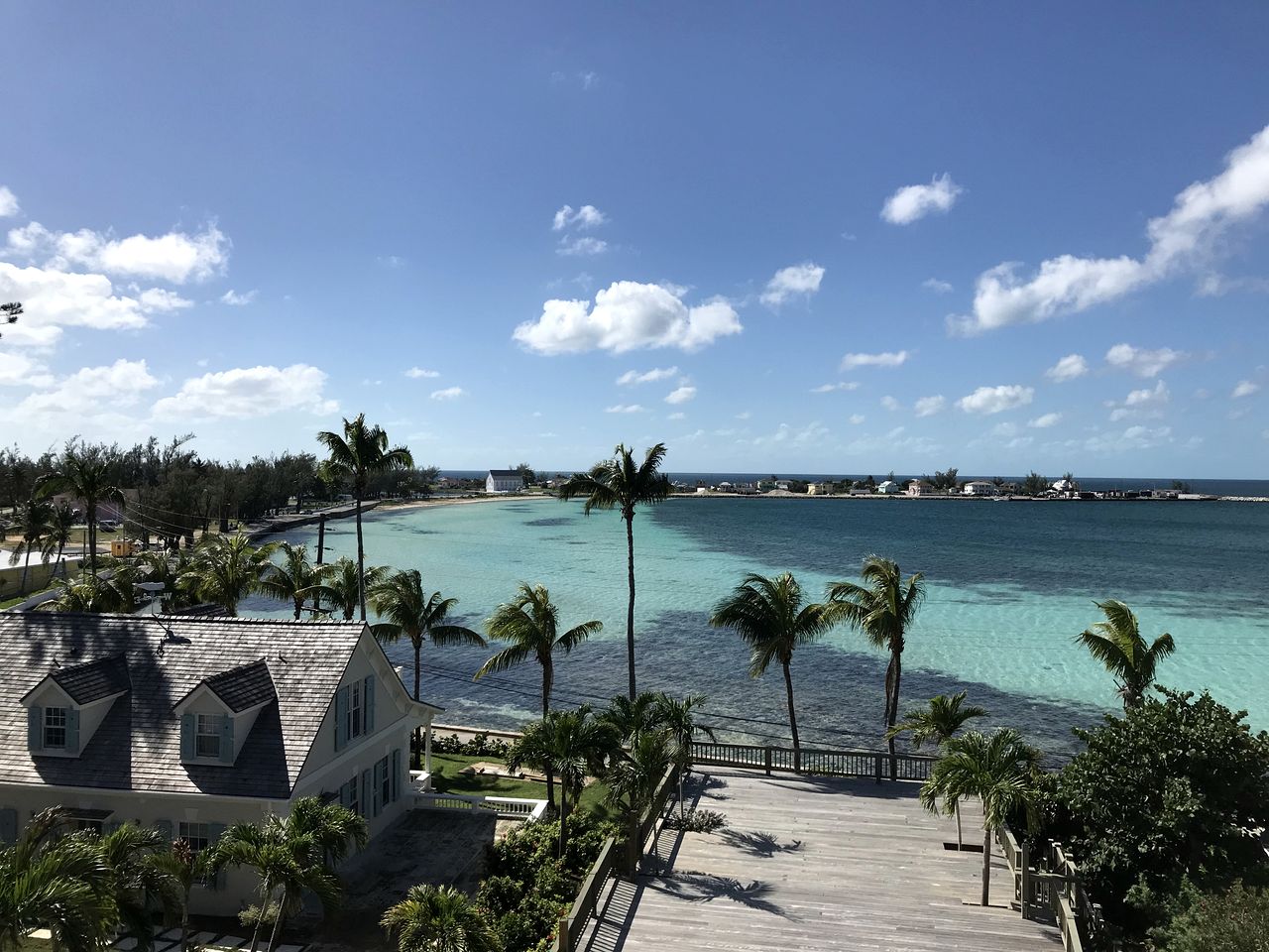 Incredible Beach House with Beach Access and Fantastic Sights in Governor's Harbour, North Eleuthera