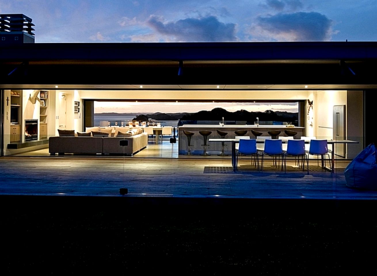 Spacious Oceanfront Villa Rental in Bay of Islands, New Zealand