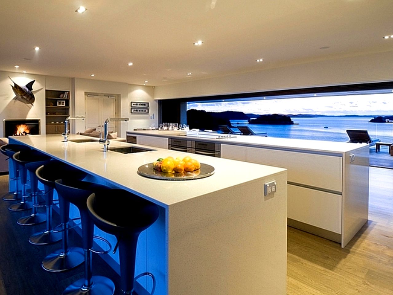 Spacious Oceanfront Villa Rental in Bay of Islands, New Zealand