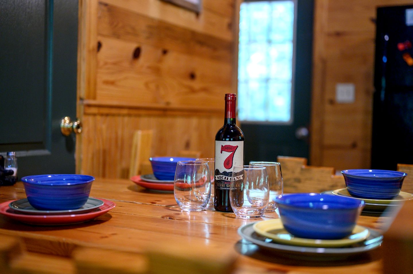 Impressive Cabin with Hot-tub Nestled Amidst Trees in Broken Bow, Oklahoma