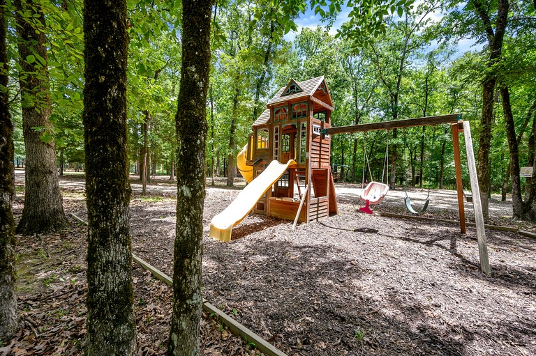 Cabins (United States of America, Broken Bow, Oklahoma)