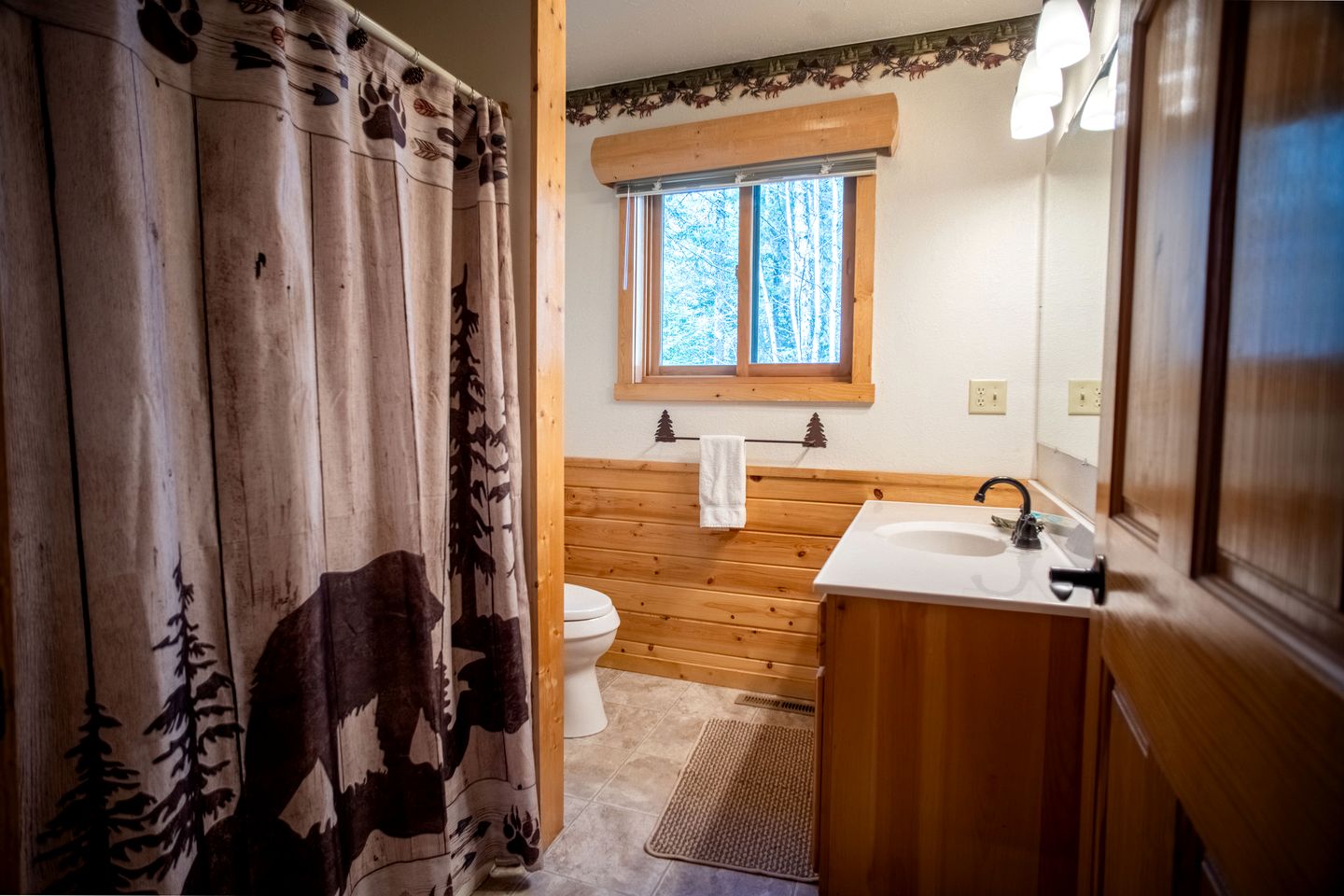 Expansive Birch Lake Cabin with Large Great Room & Outdoor Fun Near Babbitt, Minnesota