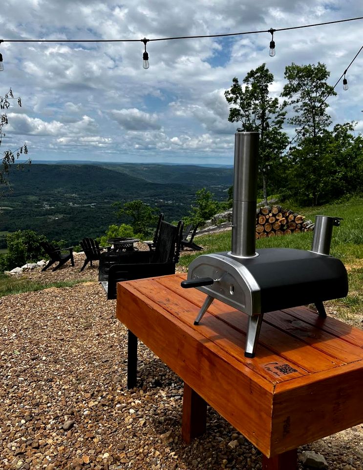 Unique Container with BBQ Ideal for Couples in Georgia