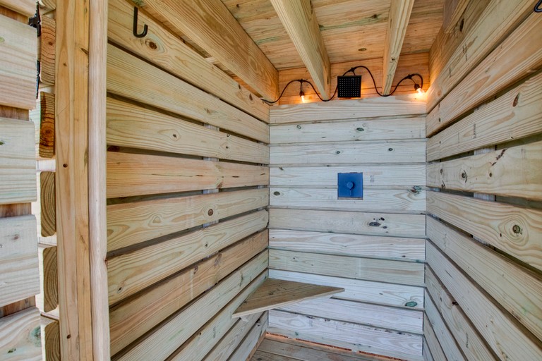 Cabins (United States of America, Scottsboro, Alabama)