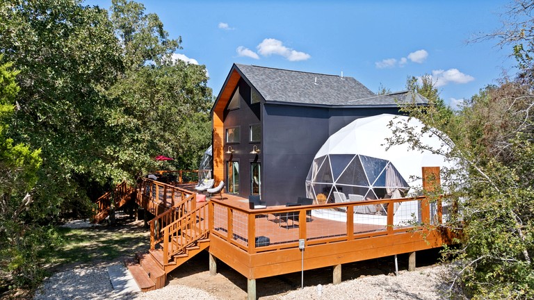 Domes (United States of America, Elgin, Texas)