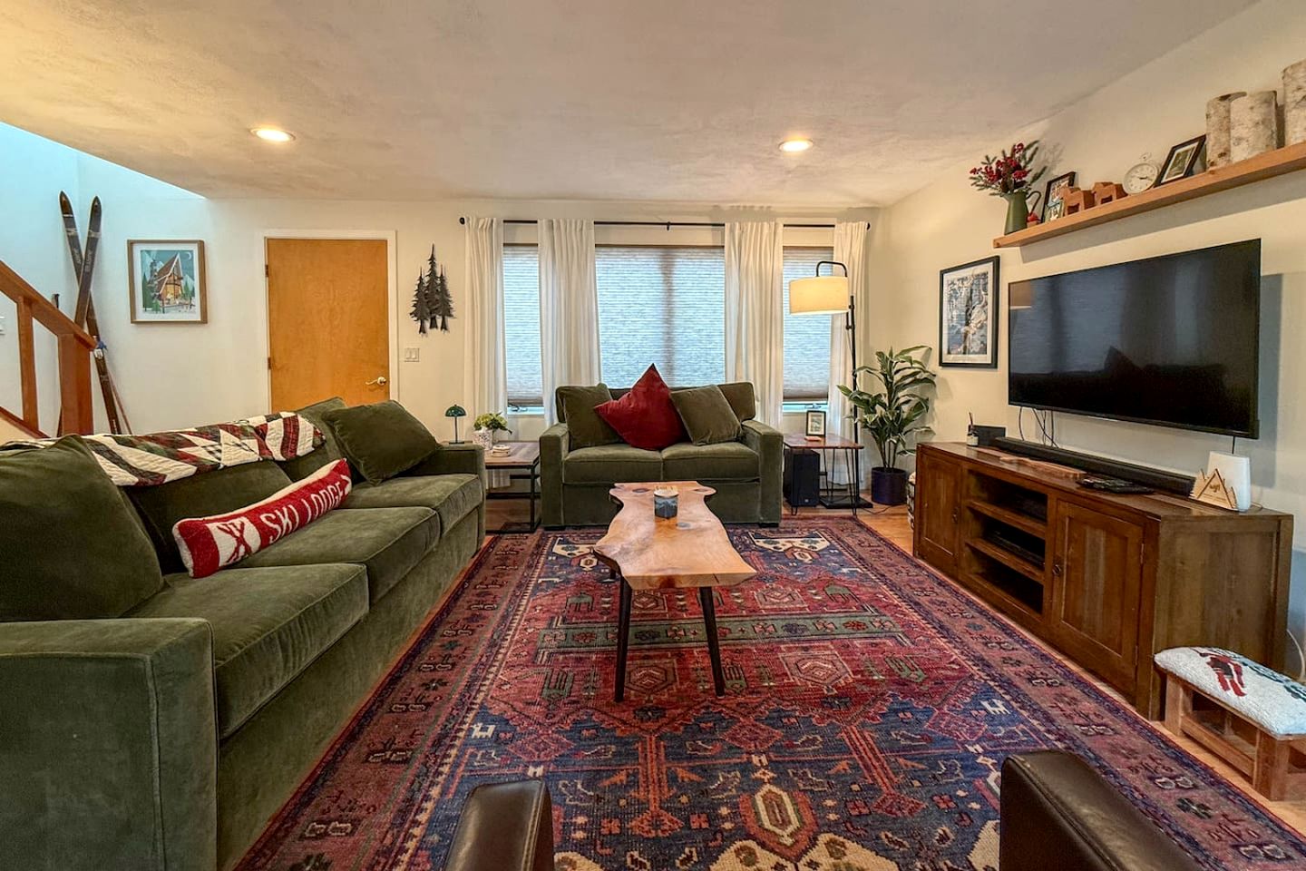 Modern Vacation Rental Near Attitash Mountain in Bartlett, New Hampshire