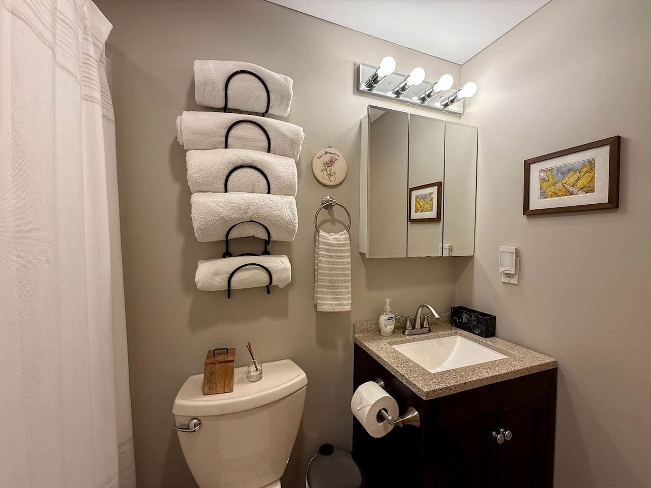 Modern Vacation Rental Near Attitash Mountain in Bartlett, New Hampshire
