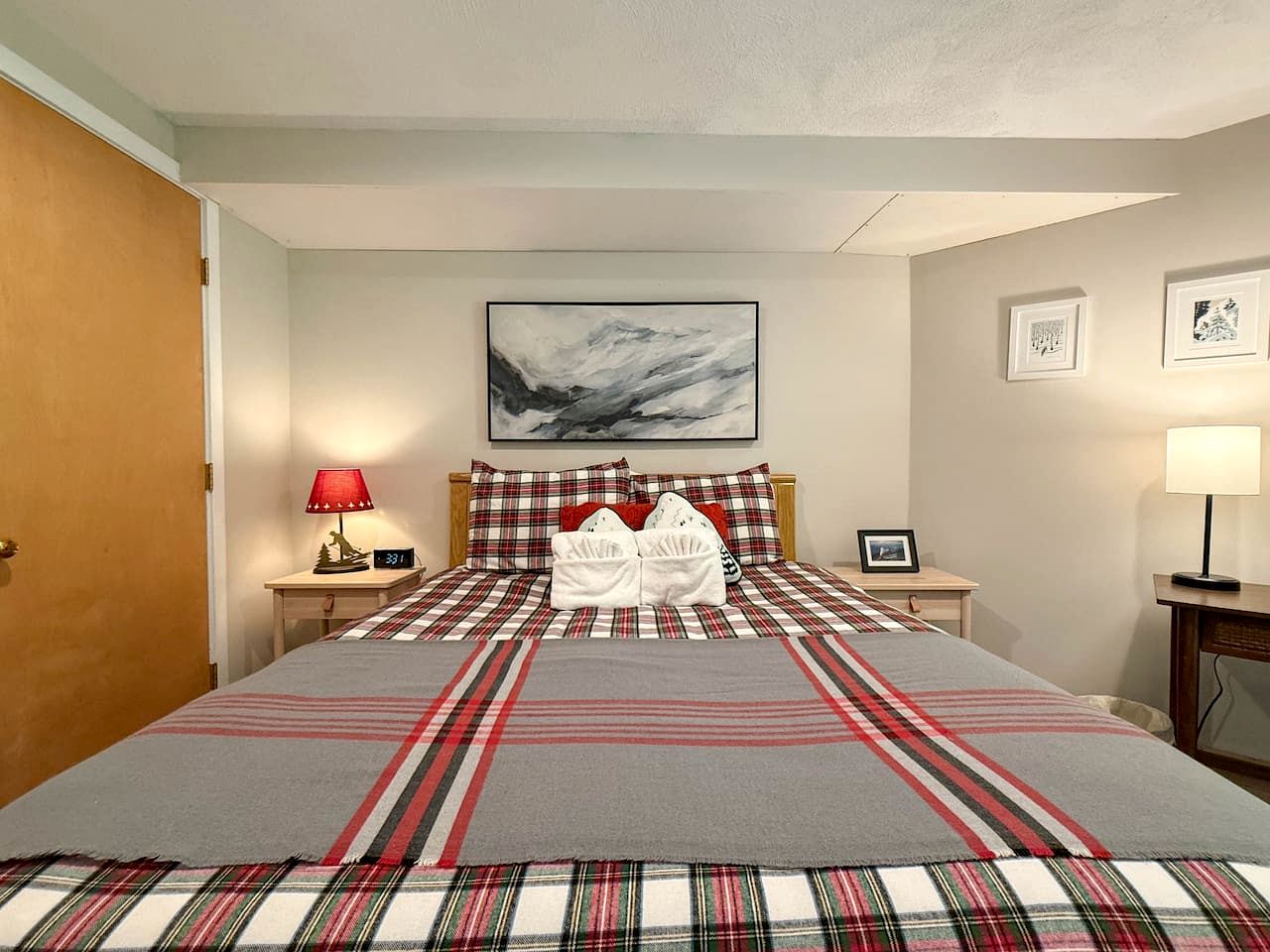 Modern Vacation Rental Near Attitash Mountain in Bartlett, New Hampshire