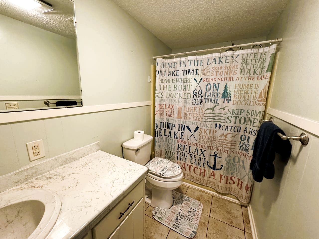 Spacious Lakeview Family Home with Boat Parking Near Marinas, Edgemont, Arkansas