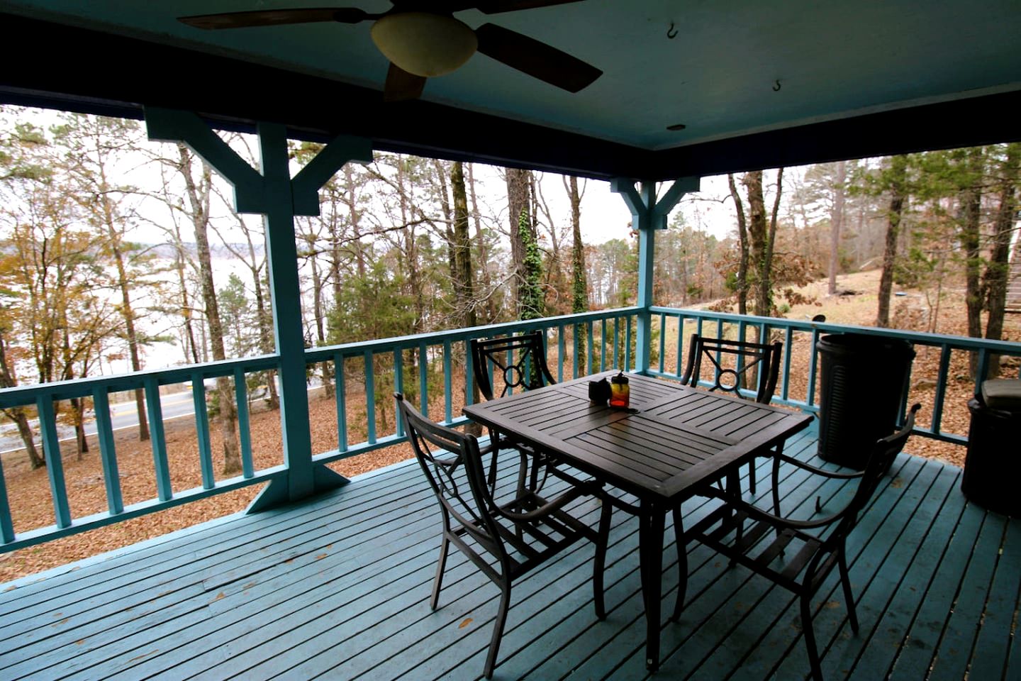 Spacious Lakeview Family Home with Boat Parking Near Marinas, Edgemont, Arkansas