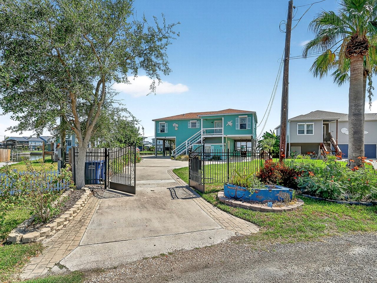 Luxurious Waterfront Home with Pool, Cabana & Boat Slip near Fishing in Rockport, Texas