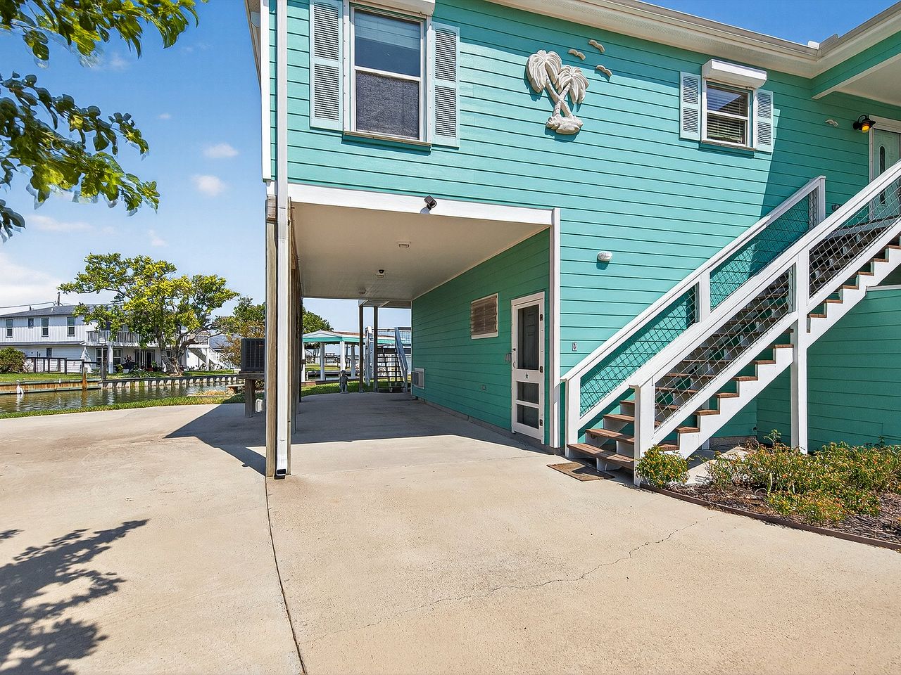 Luxurious Waterfront Home with Pool, Cabana & Boat Slip near Fishing in Rockport, Texas