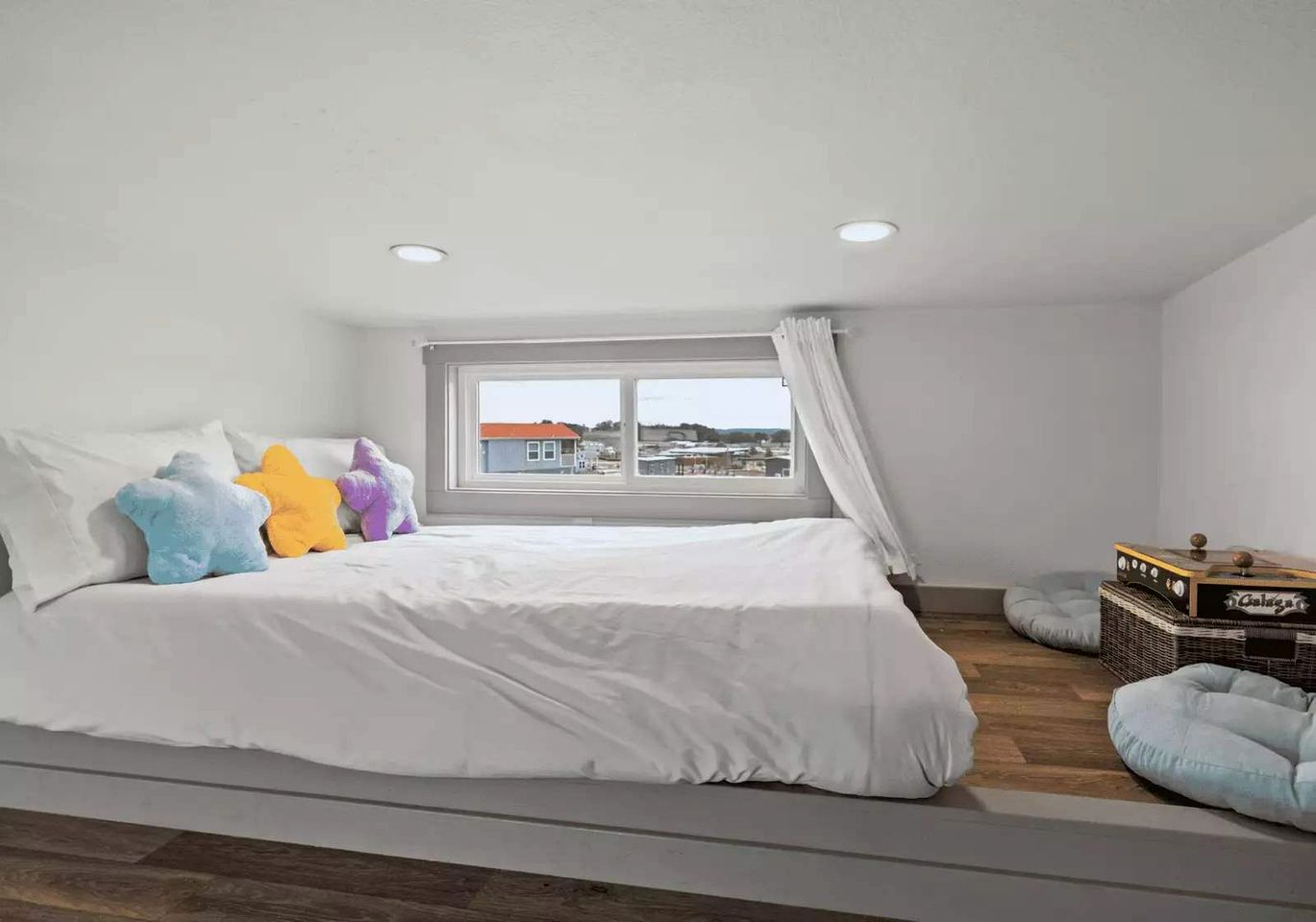 Elegant and Inviting Tiny Home Retreat with Resort Pool and Hill Country Views Near Fredericksburg, TX