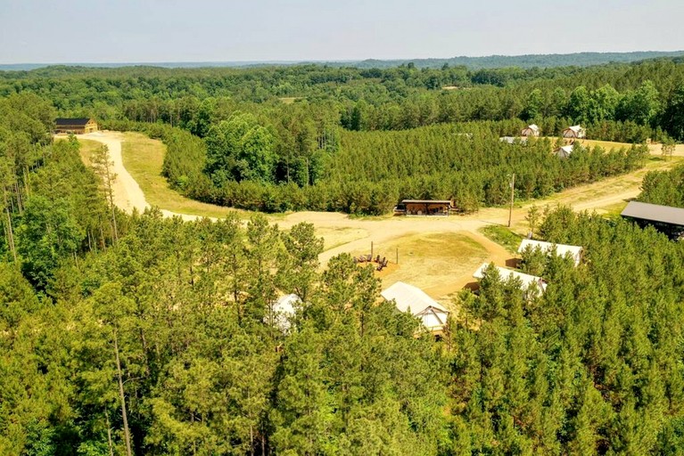 Safari Tents (United States of America, Cadiz, Kentucky)