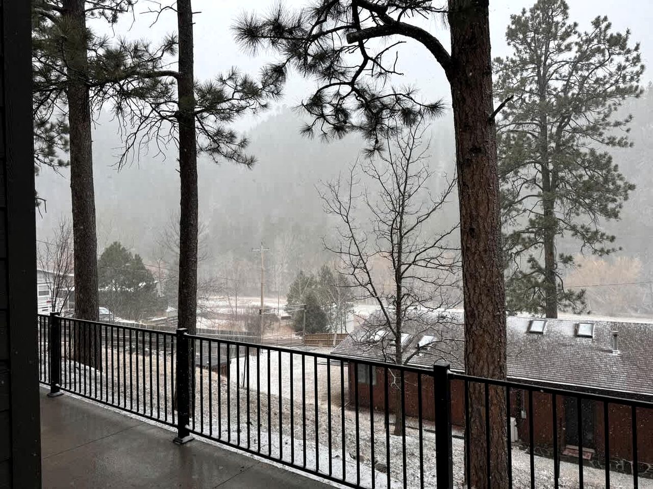 Radiant Family Vacation Rental Retreat near Black Hills Mountain in South Dakota