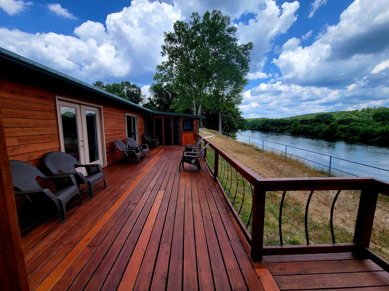 Deck of Dreams: Cabin with Unrivaled River Views in Arkansas