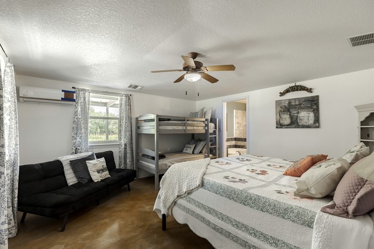 Cabins (United States of America, Mountain Home, Texas)