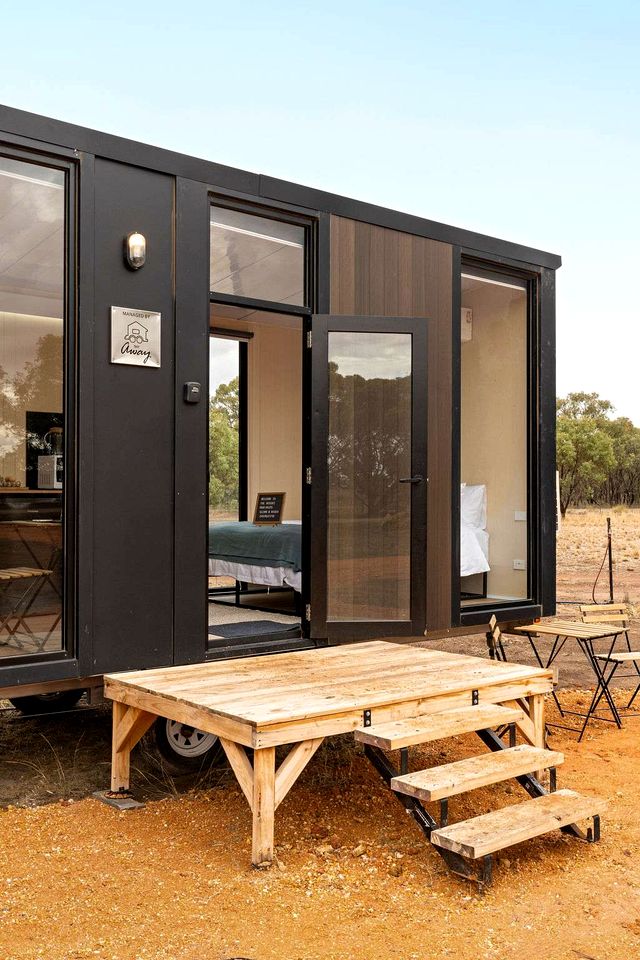 Tranquil Tiny House with Native Bush Forest Retreat near Bendigo, Wycheproof VIC