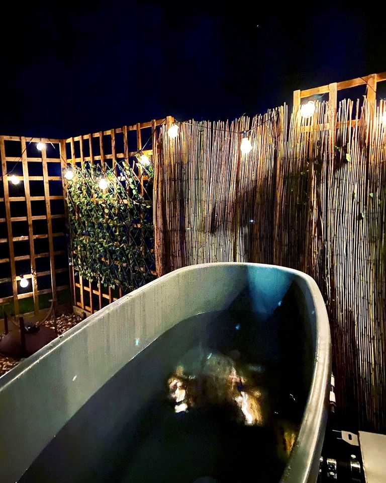 Seductive Lakeside Cabin Sanctuary near Rutland Water in Rutland
