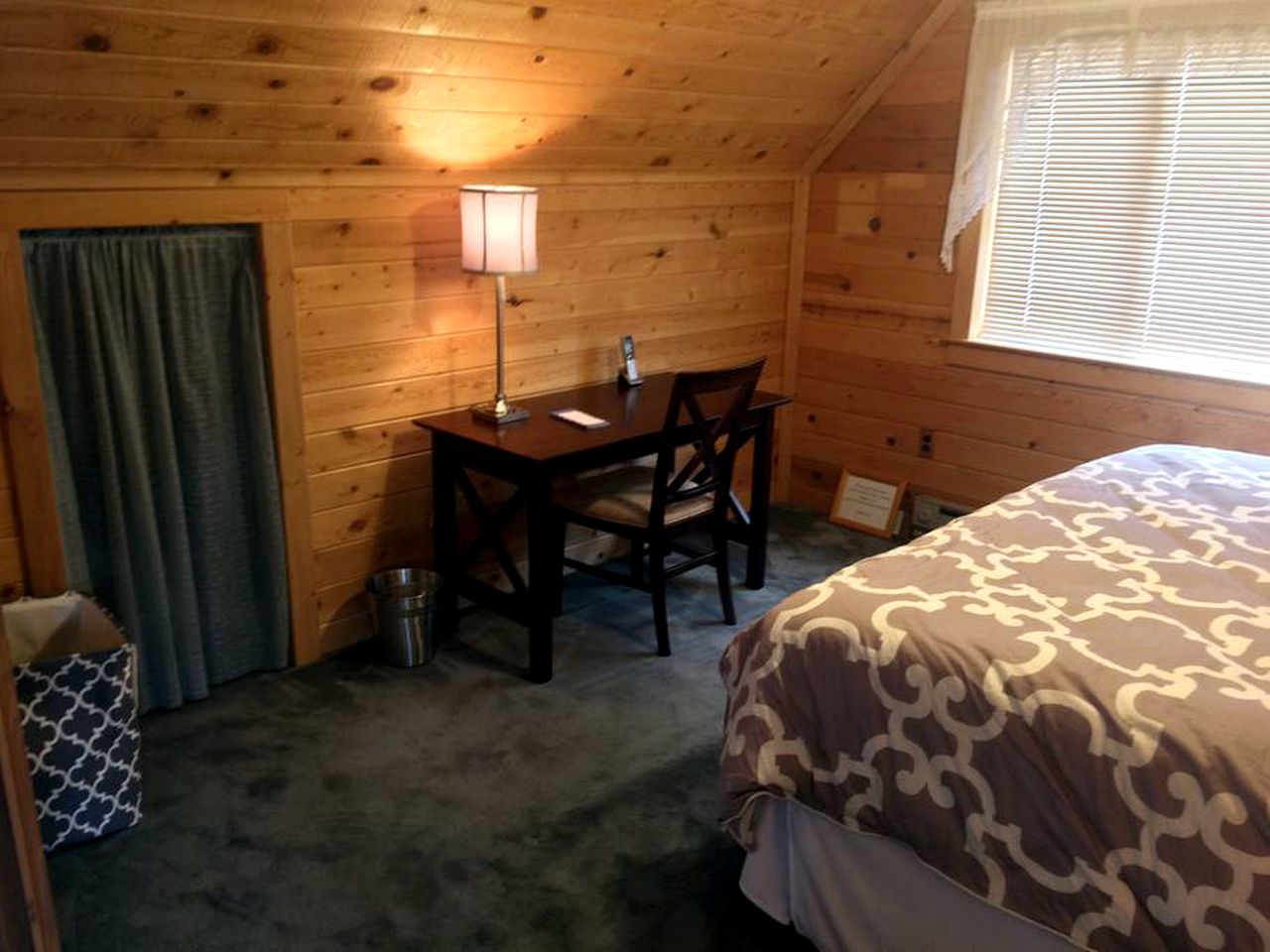 Rustic Cabin Rental with Mountain Views Located in the Gorgeous Gunnison National Forest, Colorado