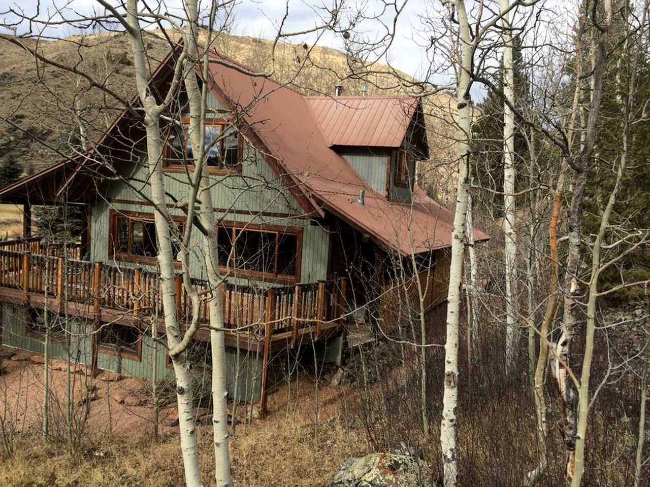 Rustic Cabin Rental with Mountain Views Located in the Gorgeous Gunnison National Forest, Colorado