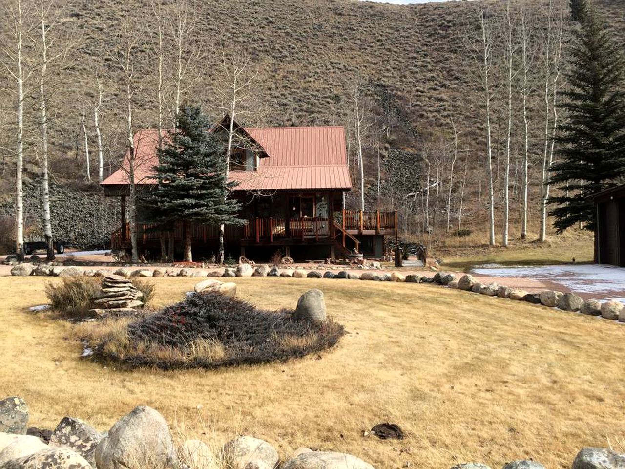 Rustic Cabin Rental with Mountain Views Located in the Gorgeous Gunnison National Forest, Colorado