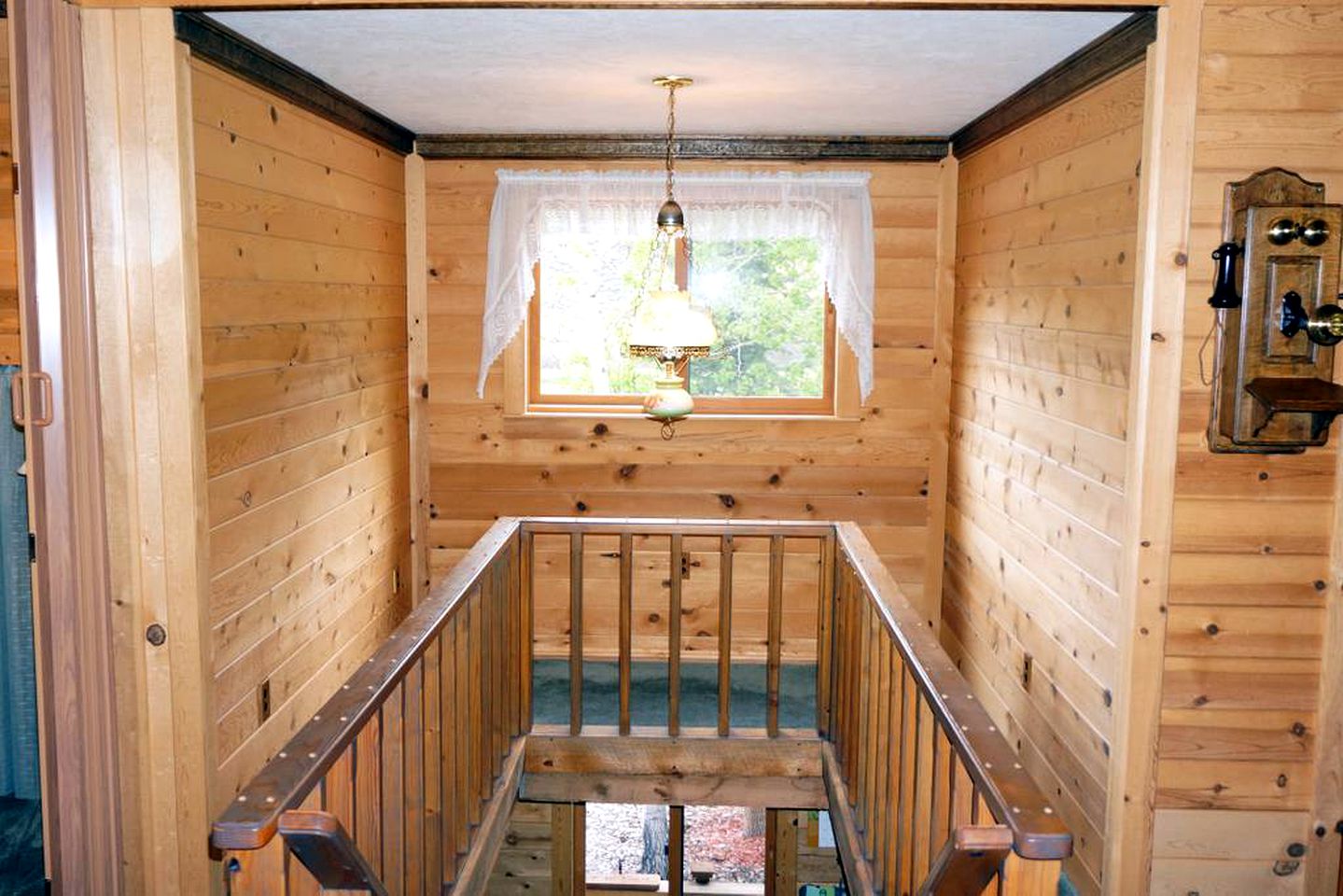 Rustic Cabin Rental with Mountain Views Located in the Gorgeous Gunnison National Forest, Colorado