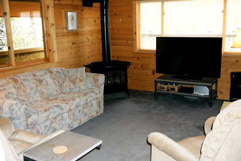 Cabins (Ohio City, Colorado, United States)