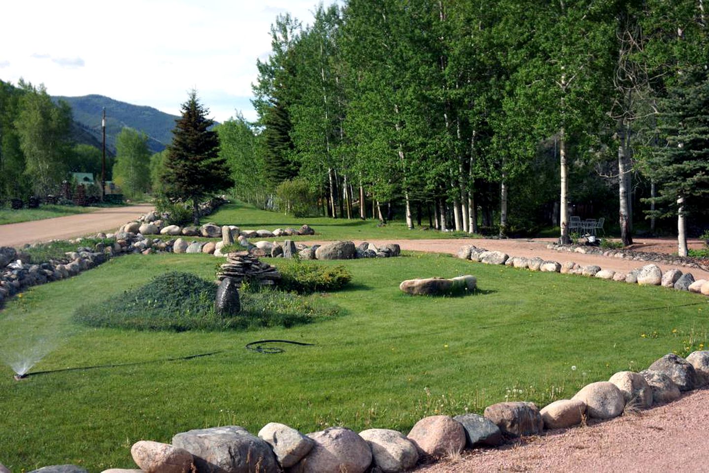 Rustic Cabin Rental with Mountain Views Located in the Gorgeous Gunnison National Forest, Colorado