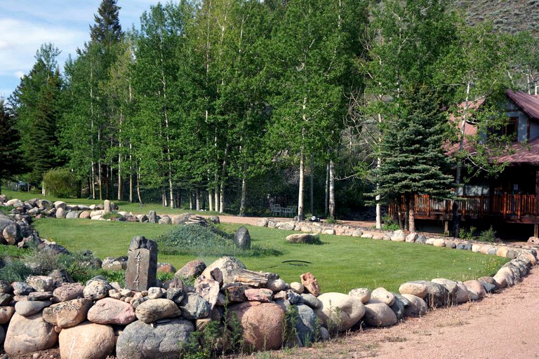 Cabins (Ohio City, Colorado, United States)