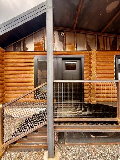 Cabins (United States of America, Livingston, Montana)