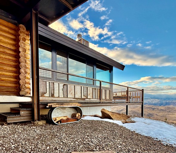 Cabins (United States of America, Livingston, Montana)