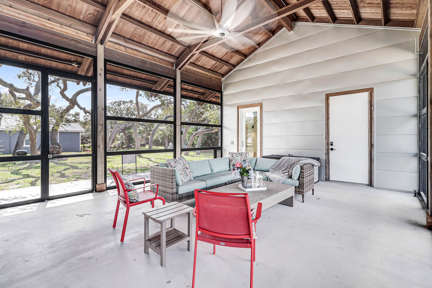 Stylish Waterfront Vacation Rental with Boat Dock and Golf Course in Rockport, Texas