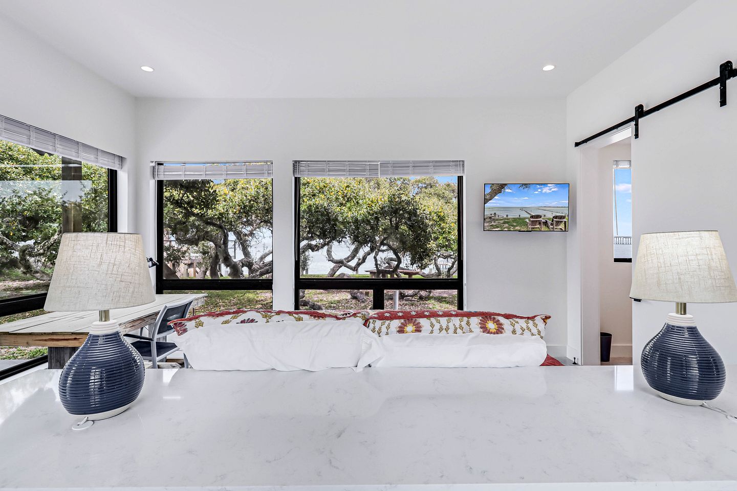 Stylish Waterfront Vacation Rental with Boat Dock and Golf Course in Rockport, Texas