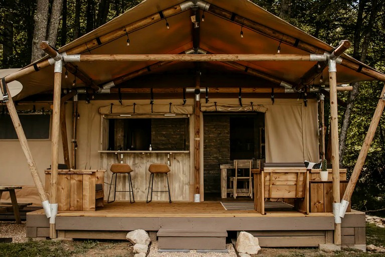 Safari Tents (United States of America, Erwin, Tennessee)