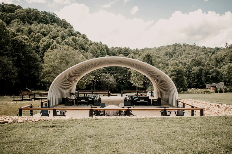 Safari Tents (United States of America, Erwin, Tennessee)