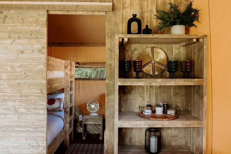 Safari Tents (United States of America, Erwin, Tennessee)