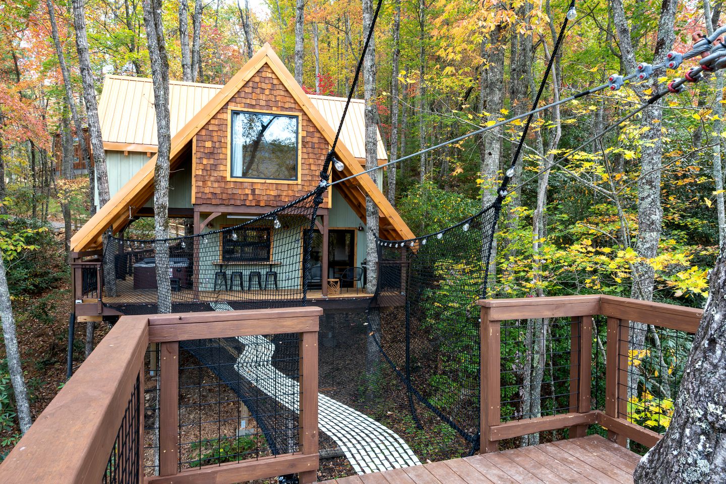 Enchanting A-Frame Treehouse with Suspended Net & Mountain Views Near Highlands, NC