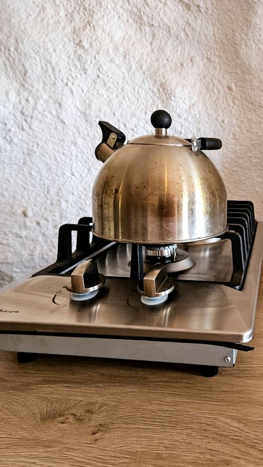 Incredible Cave for an Unforgettable Glamping Getaway near Canyonlands National Park in Moab, Utah