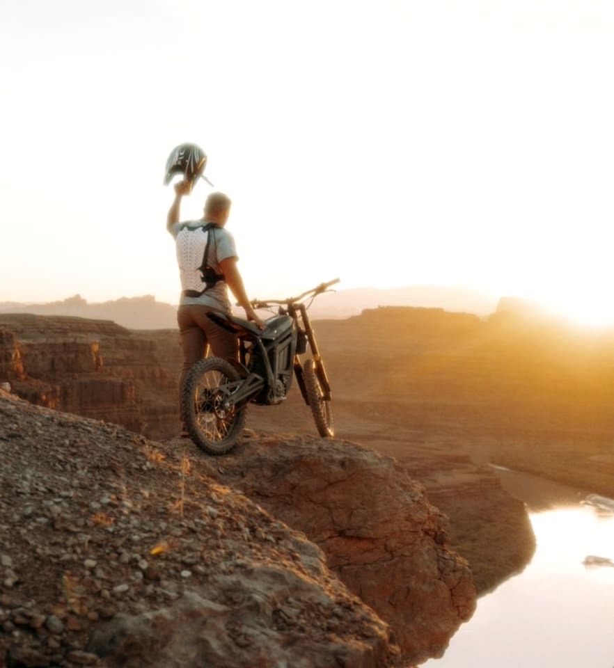 Beautiful Cave by the Colorado River with Stunning Canyon Views for a Unique Adventure in Moab, Utah