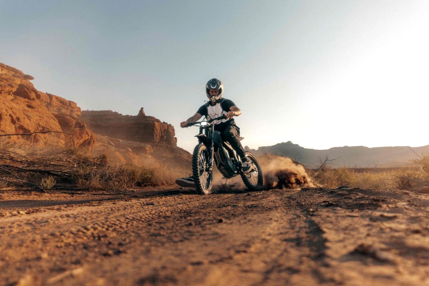 Beautiful Cave by the Colorado River with Stunning Canyon Views for a Unique Adventure in Moab, Utah