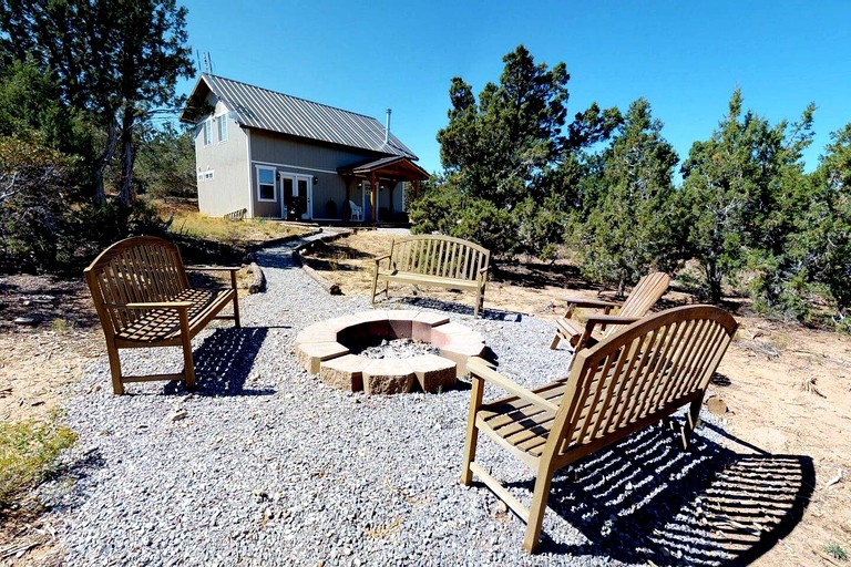 Cozy Cottage with Fire Pit and BBQ Nestled in the Cedar Trees in Blanding, Utah
