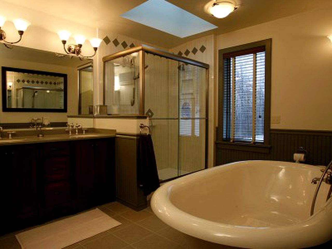 Impressive Cabin Rental in the Finger Lakes Region of Upstate New York