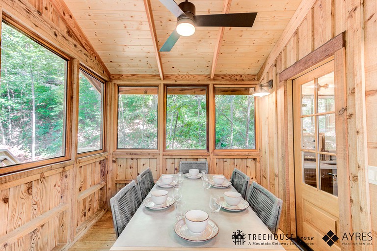 Tree Houses (United States of America, Gatlinburg, Tennessee)