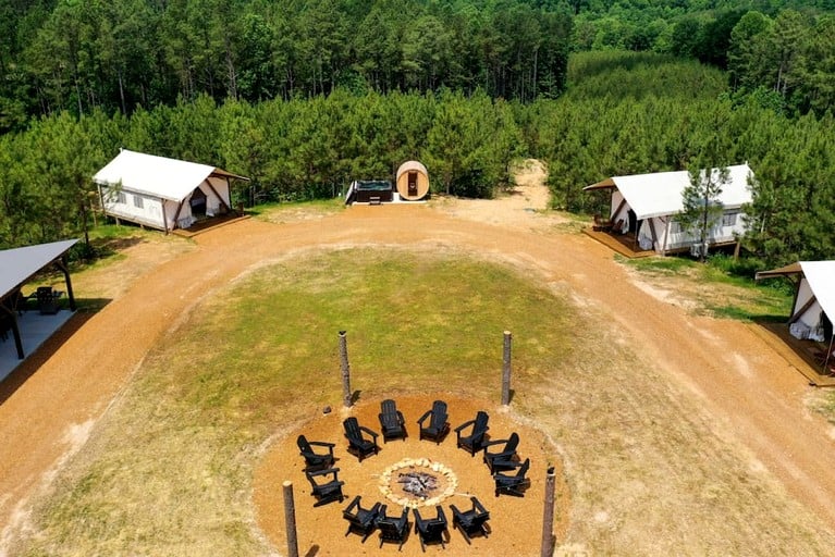 Safari Tents (United States of America, Cadiz, Kentucky)